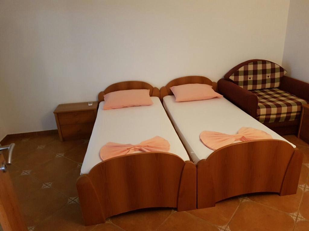 Guesthouse Mb Knezevic Budva Exterior photo